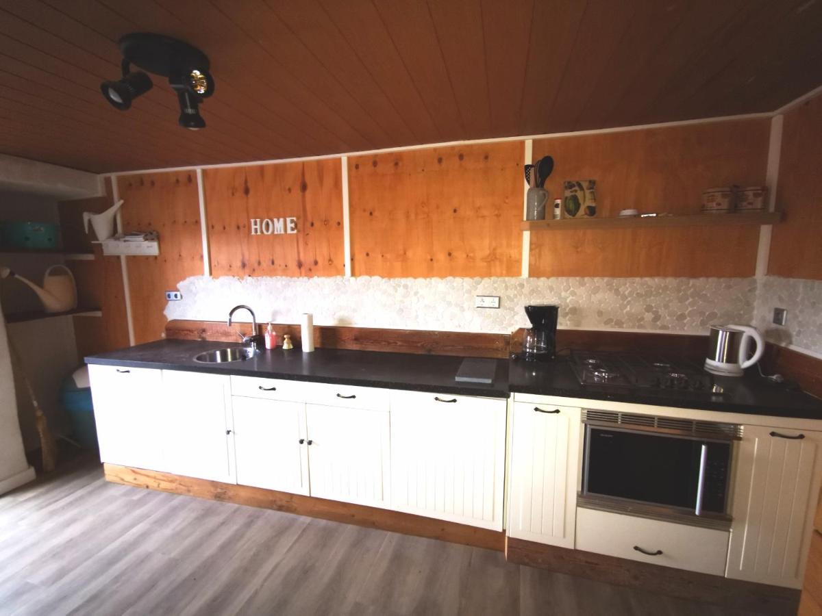 Mooi Ruim Appartement In Antieke Stadsboerderij Schönecken Екстериор снимка