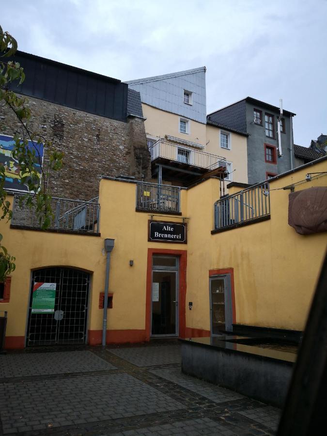 Mooi Ruim Appartement In Antieke Stadsboerderij Schönecken Екстериор снимка